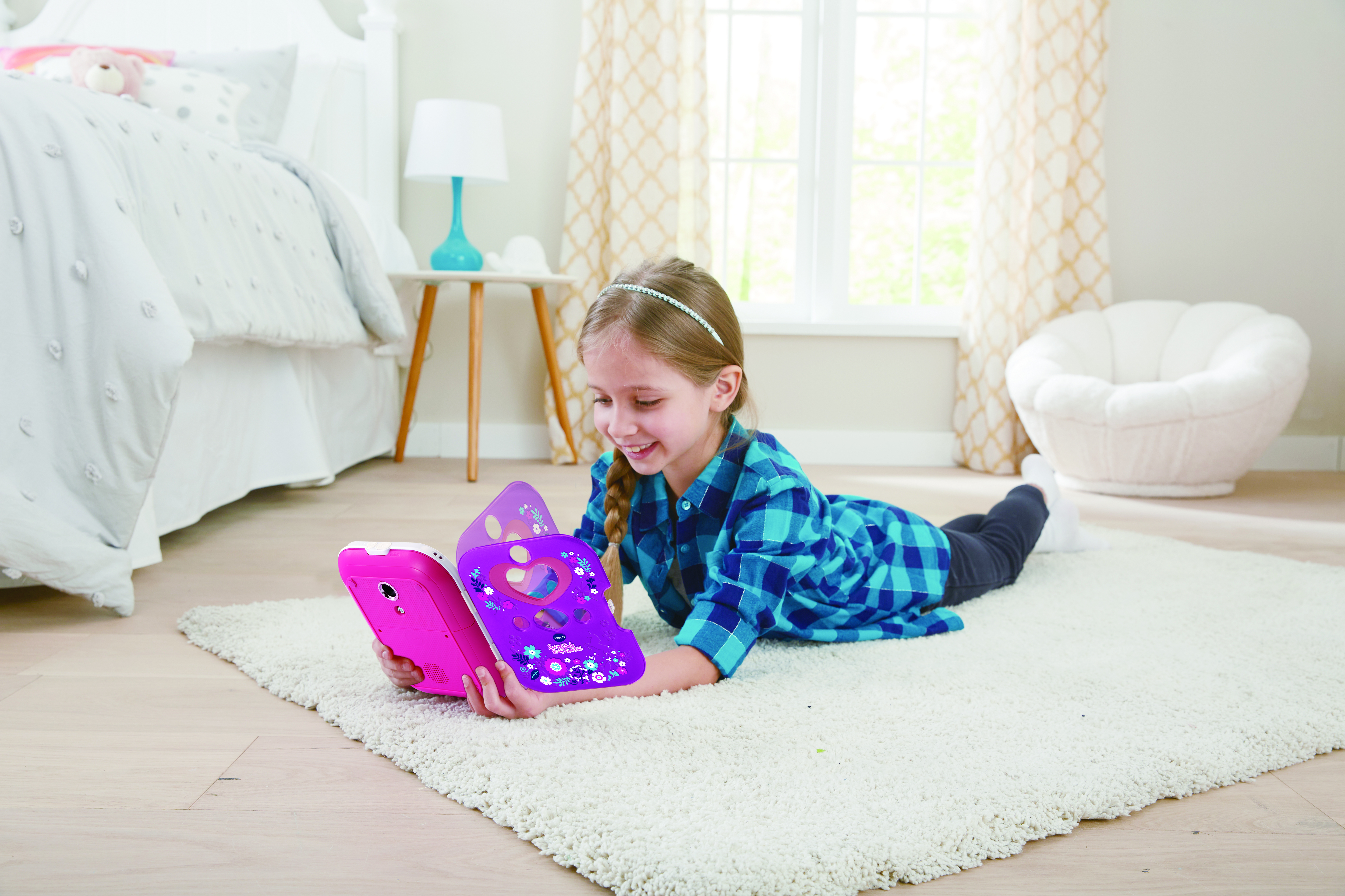 Take care of your very own virtual pet unicorn and play great learning activities that cover spelling, typing, maths, logic and more!