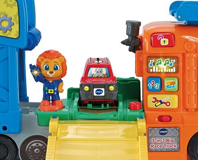 In Repair Mode, drive the included vehicles over the recognition point to have Lion give a repair diagnosis. In Repair Mode, drive the included vehicles over the recognition point to have Lion give a repair diagnosis.